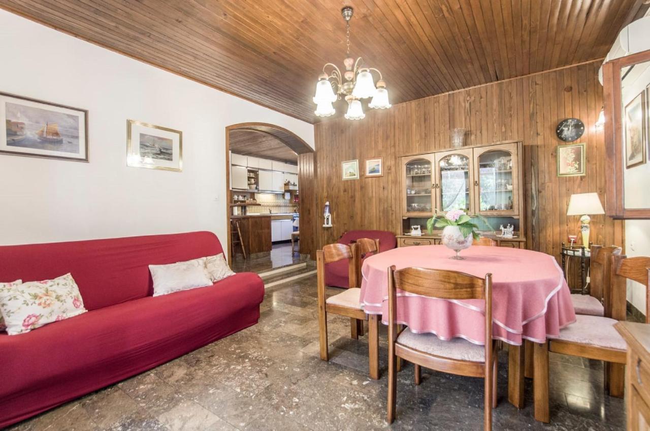 Holiday Home Villa Spilla Selca  Eksteriør bilde